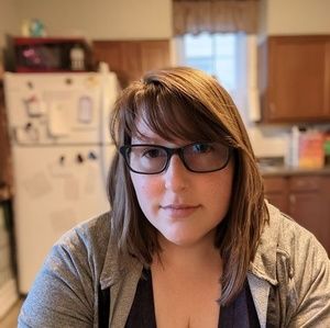 Meet your Posher, Deidra